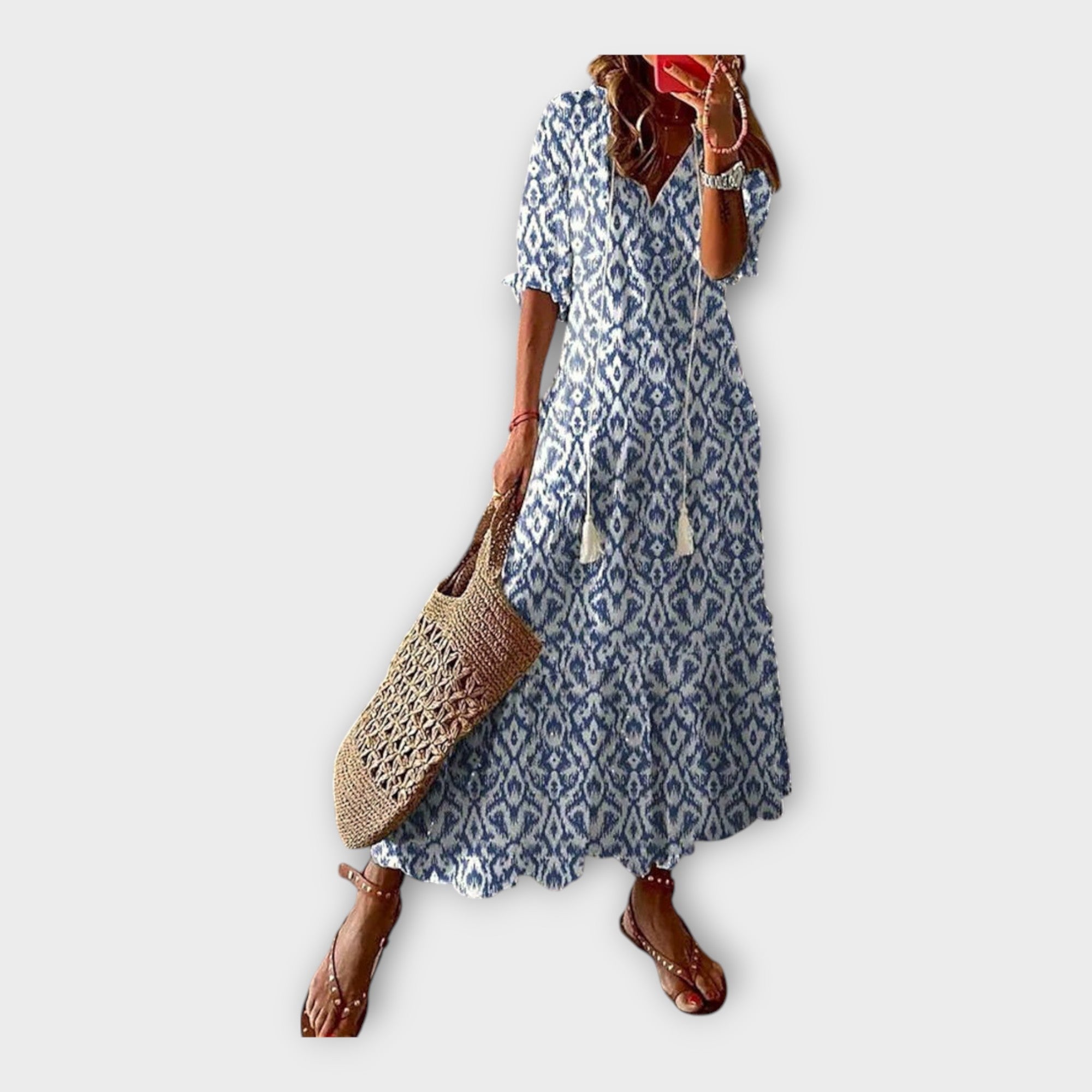 Vintage obleka z vezenjem in V-izrezom