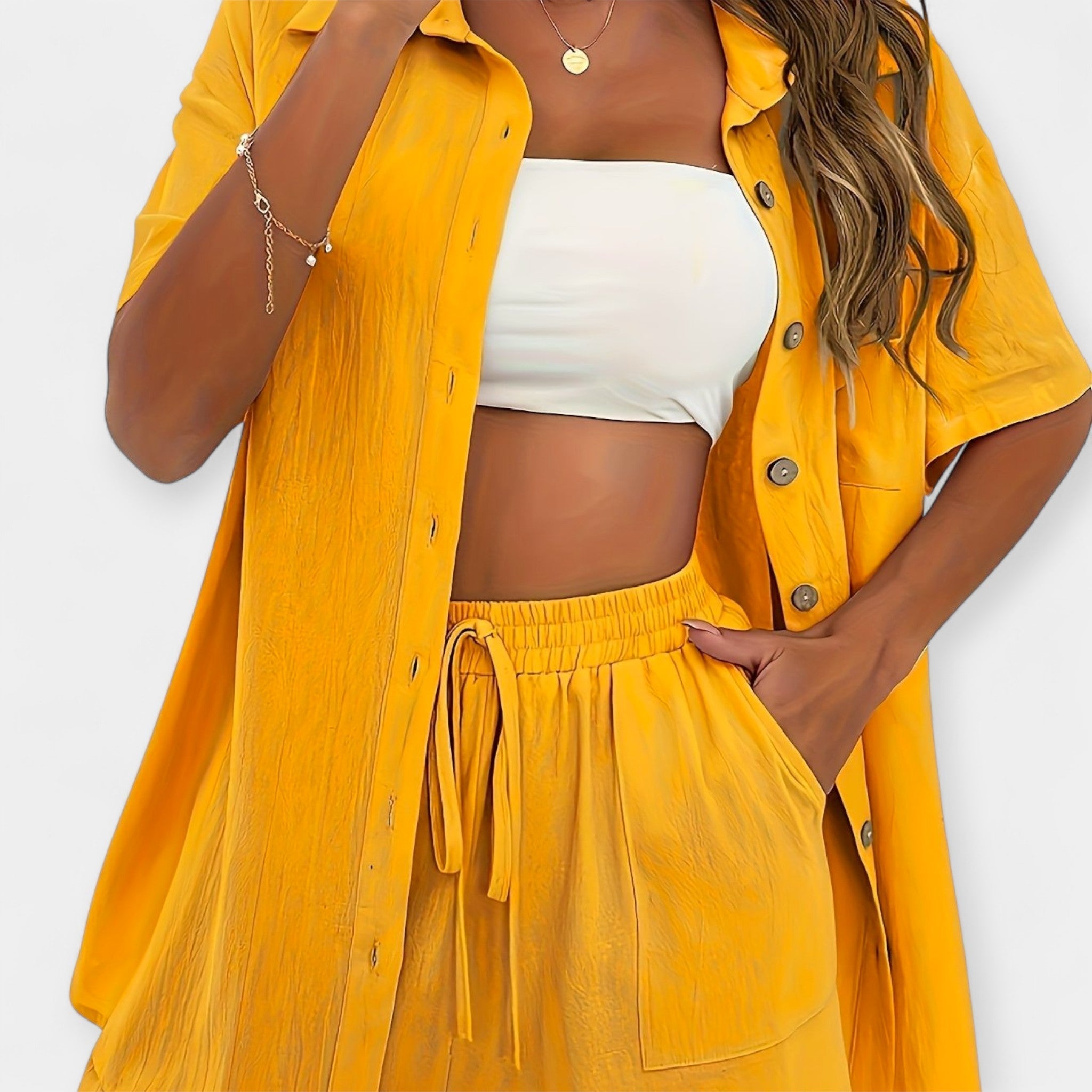 Komplet majice in kratkih hlač