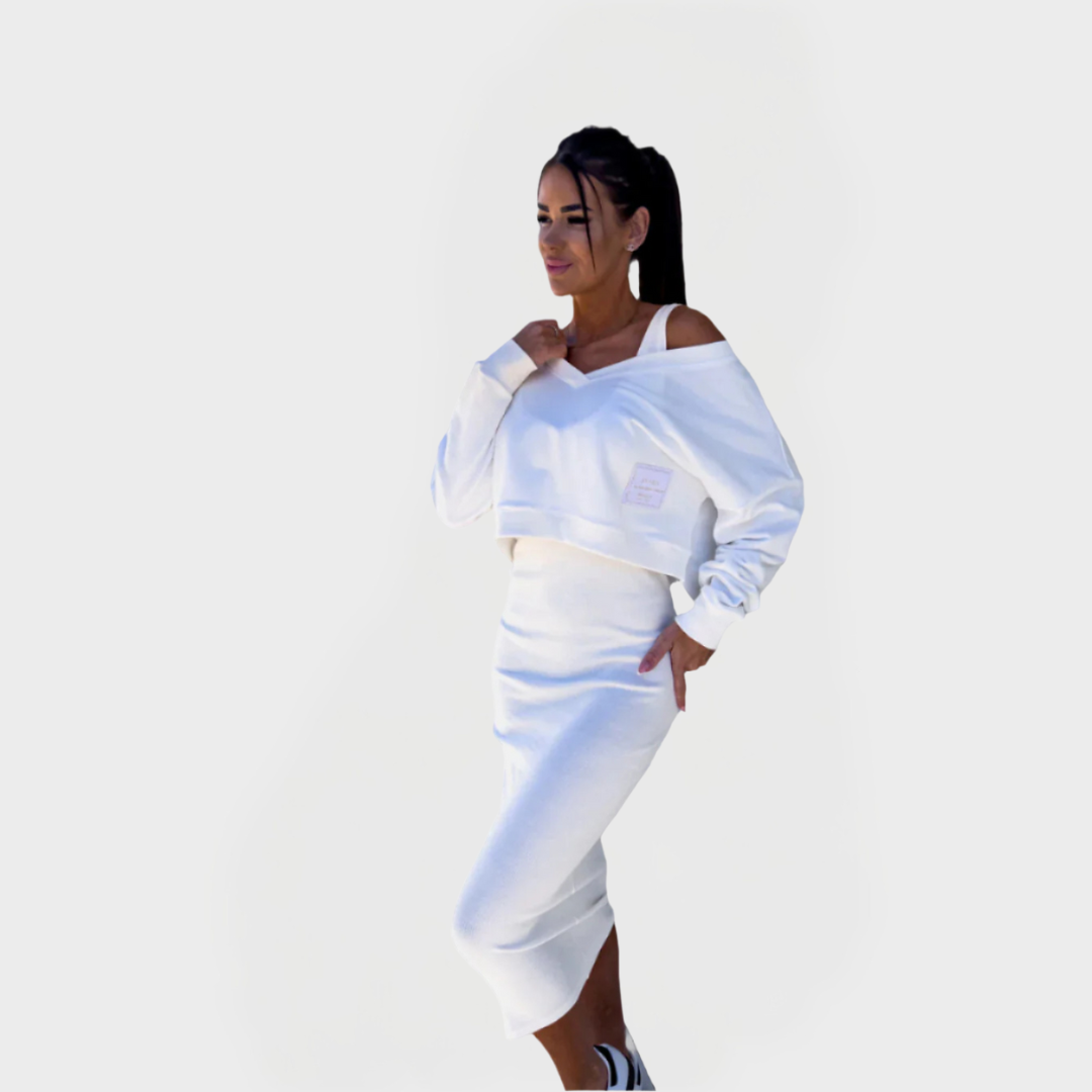 Poletni komplet s hlačami in obleko za udobje in stil.