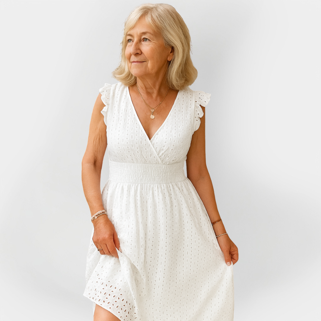 Impresivna obleka z nabranim pasom