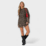 Leonor – obleka z leopardjim vzorcem