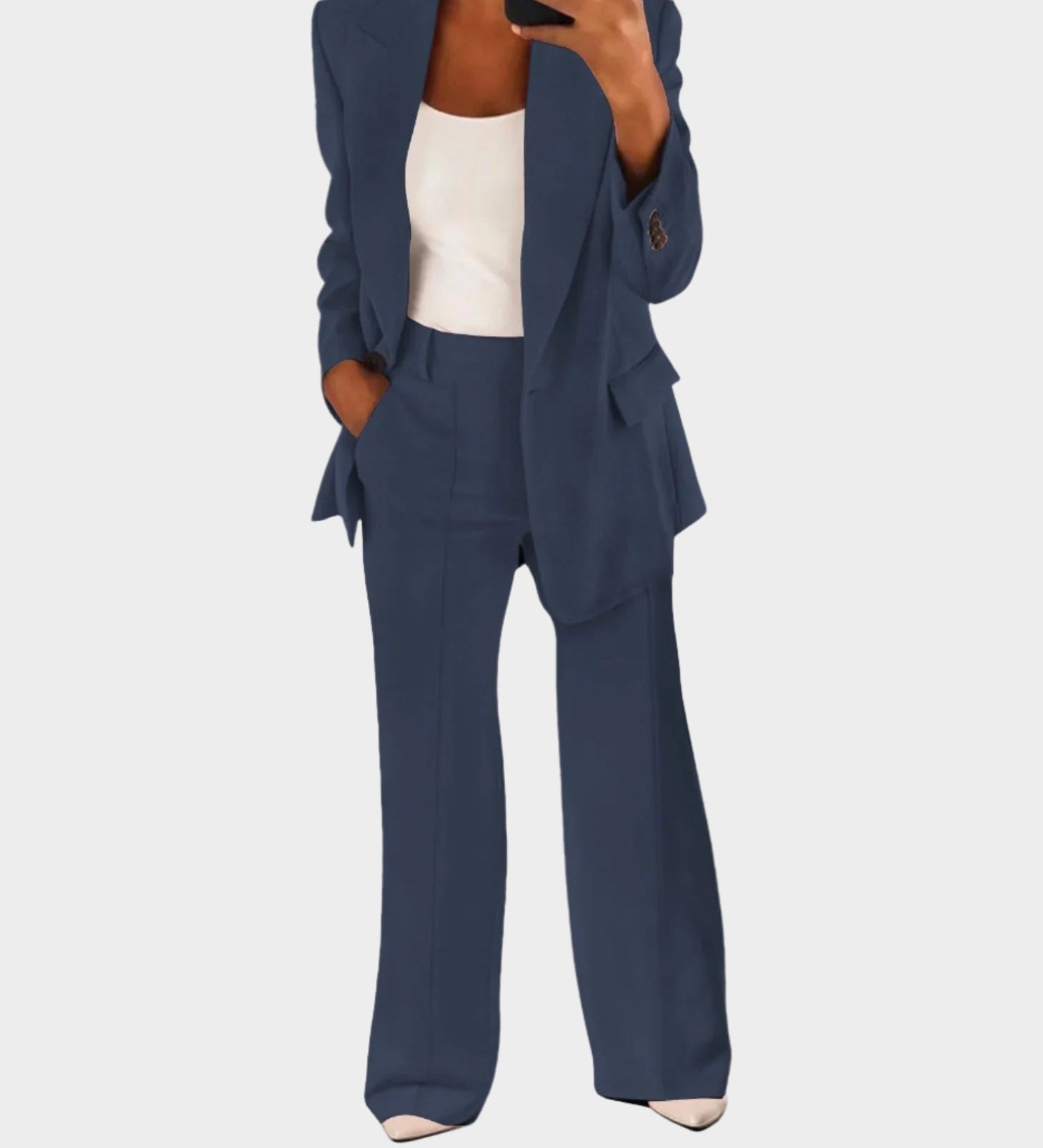 Šik ženski komplet