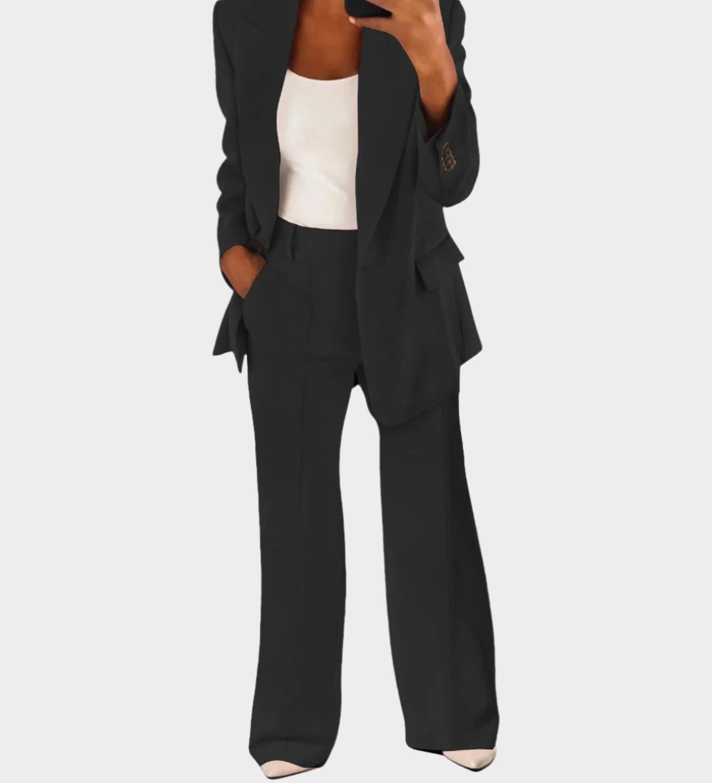 Šik ženski komplet