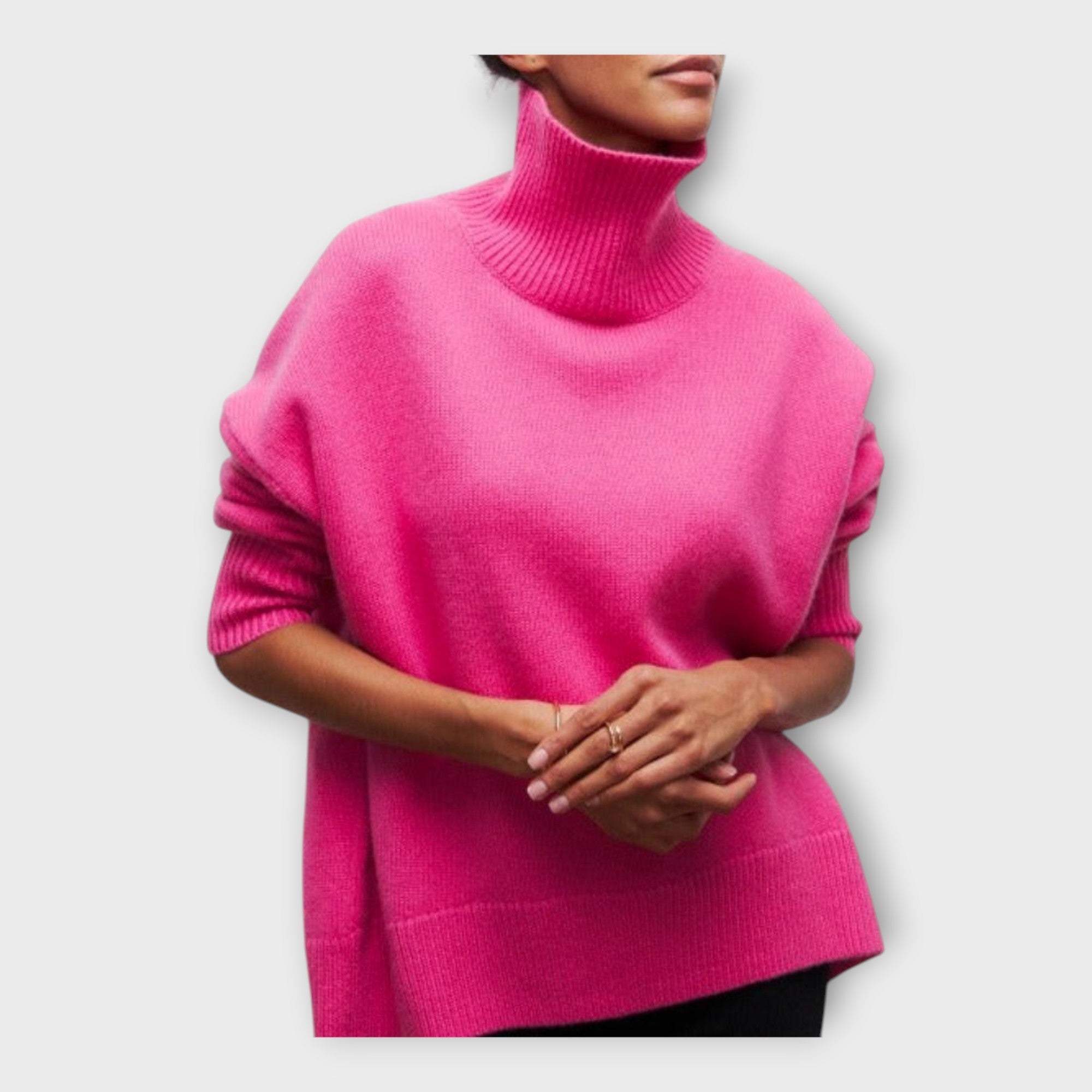 Pleten pulover z visokim ovratnikom