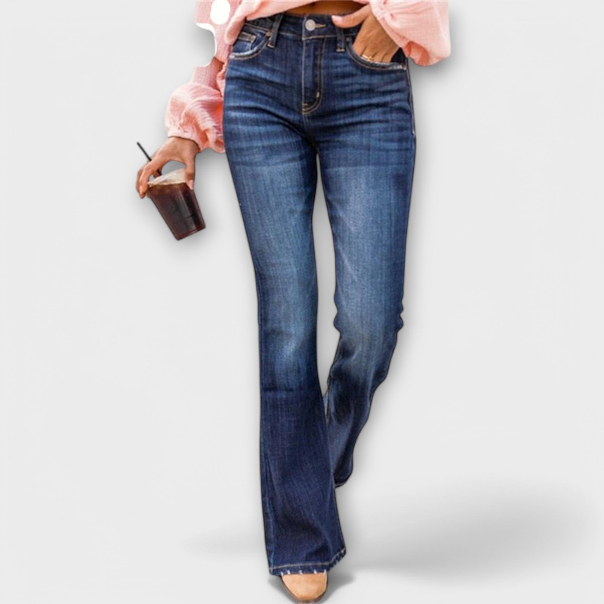 Udobne kavbojke za vsak trenutek.