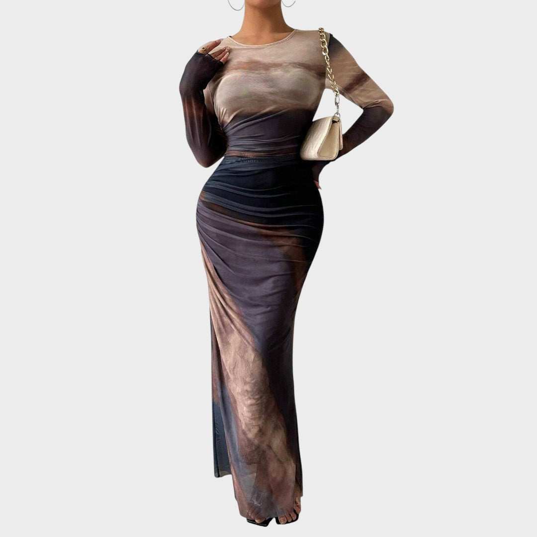 Antonija - Dolga obleka z dolgimi rokavi" lahko prepišemo kot "Antonija - Elegantna dolga obleka z dolgimi rokavi".