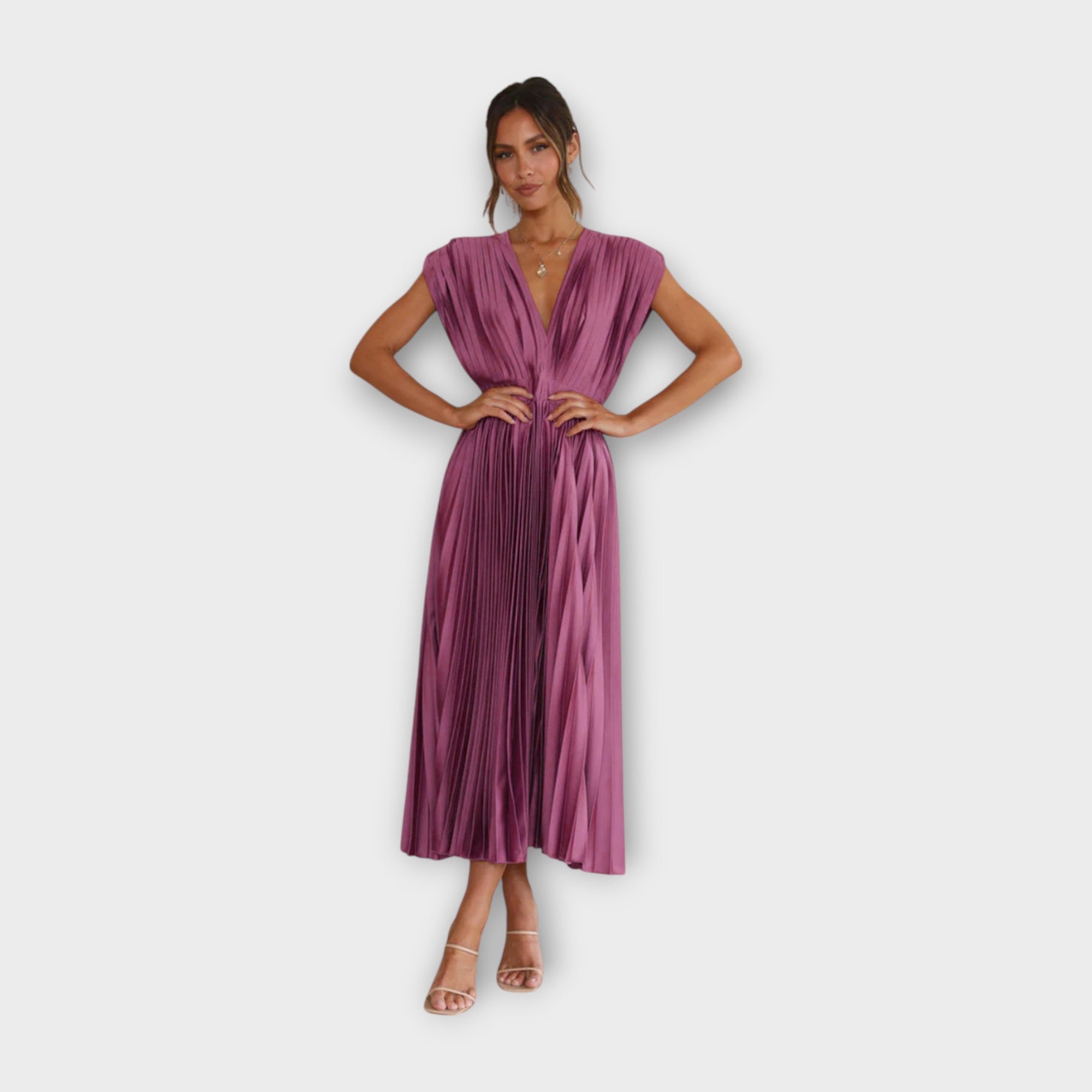 Midi plisirano krilo z romantično eleganco