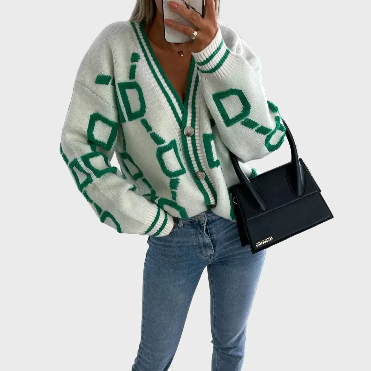 Modern – Pleteni jopič z geometrijskim motivom