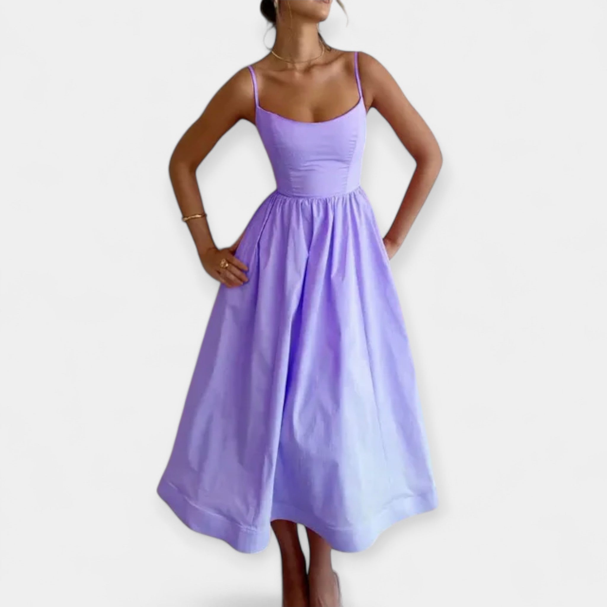 Mini obleka z okroglim izrezom in ramenskimi naramnicami