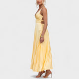 Sabrina – Elegant Romanian Flowing Dress