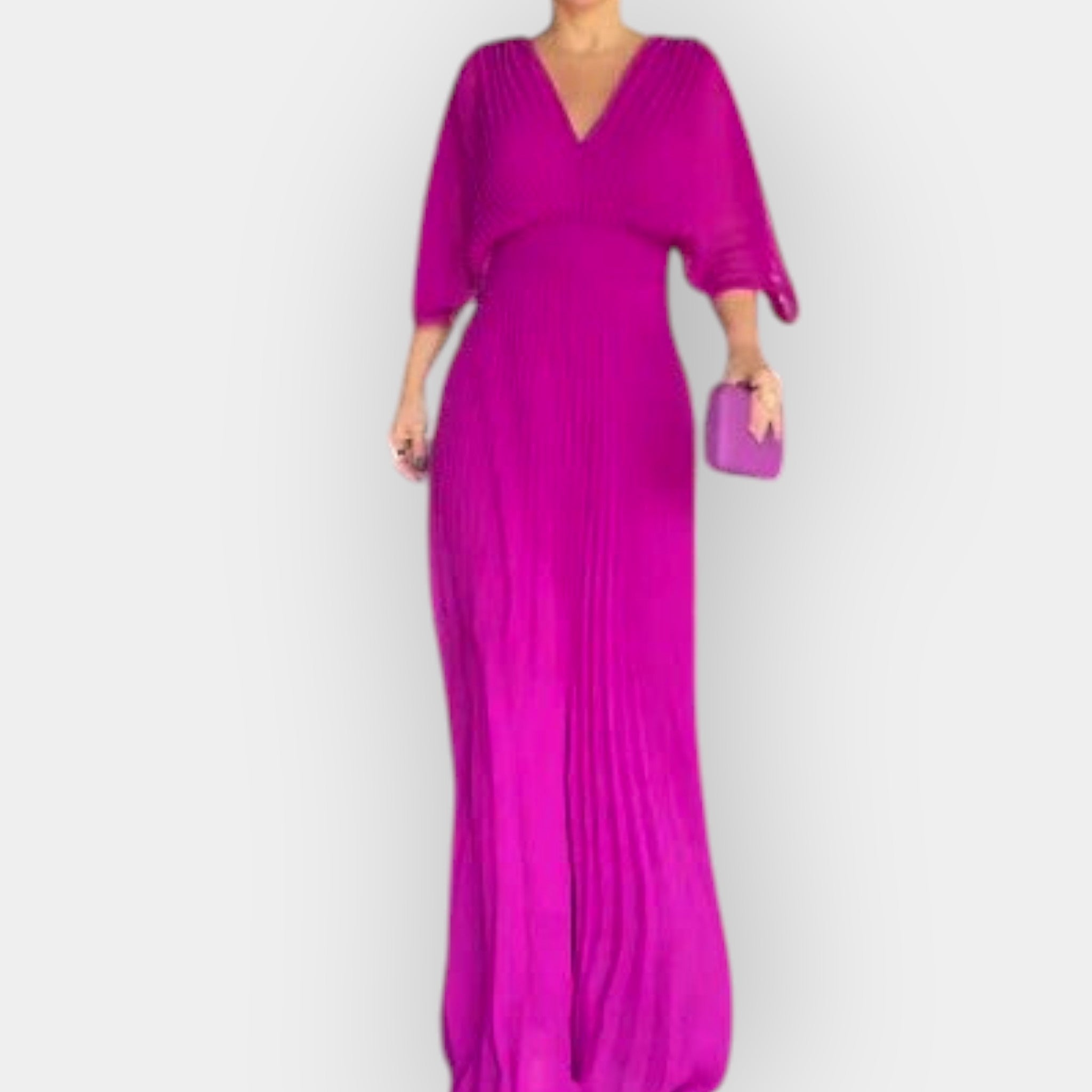 Elegantna plisirana obleka s stilsko silueto