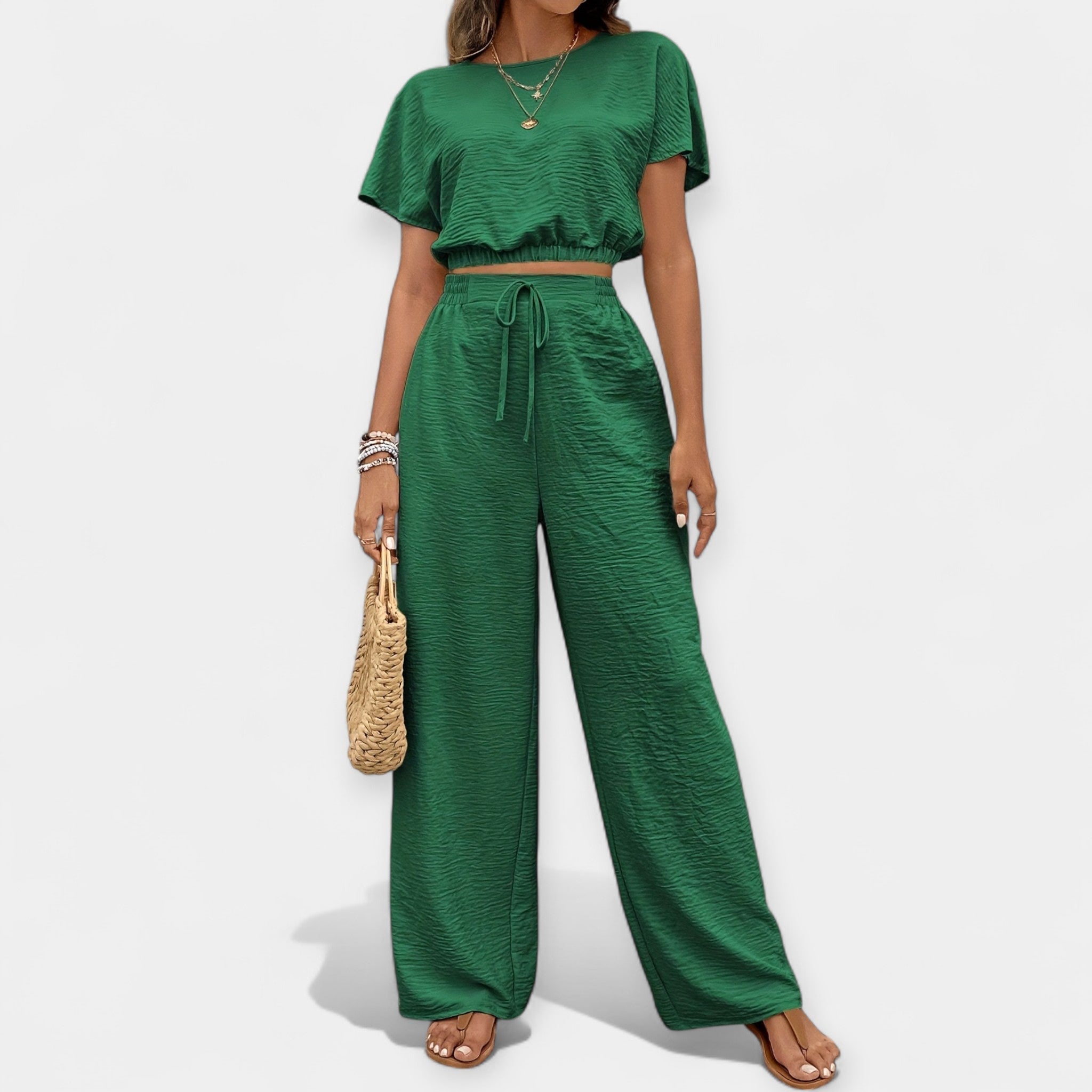 Elegantna lahka obleka v kompletu