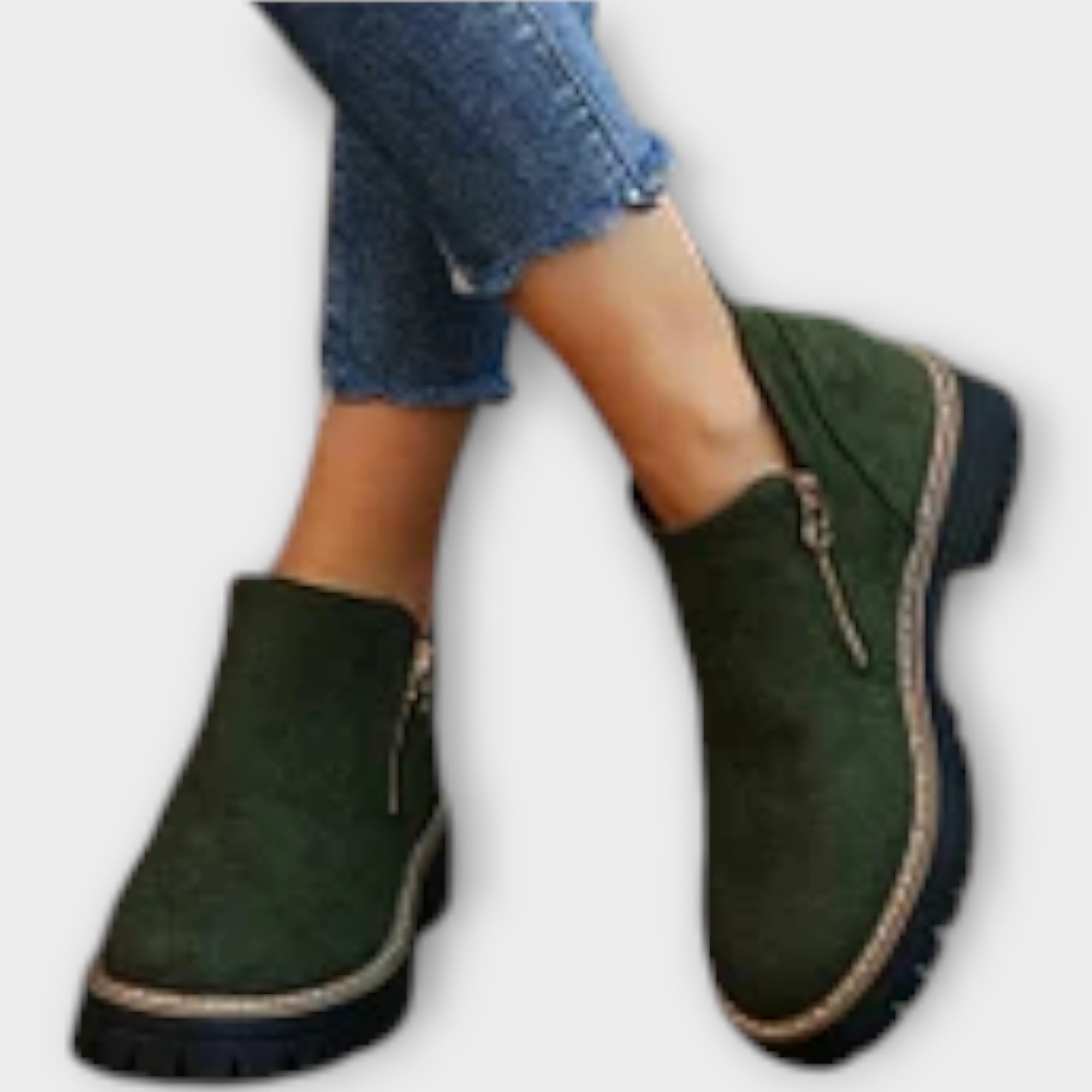 Čevlji z elegantnim dizajnom in udobnim prileganjem.