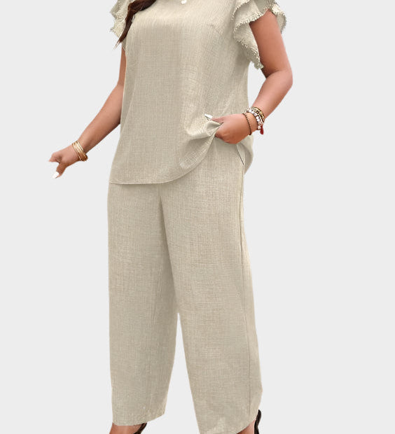 Komplet kostumov Lino