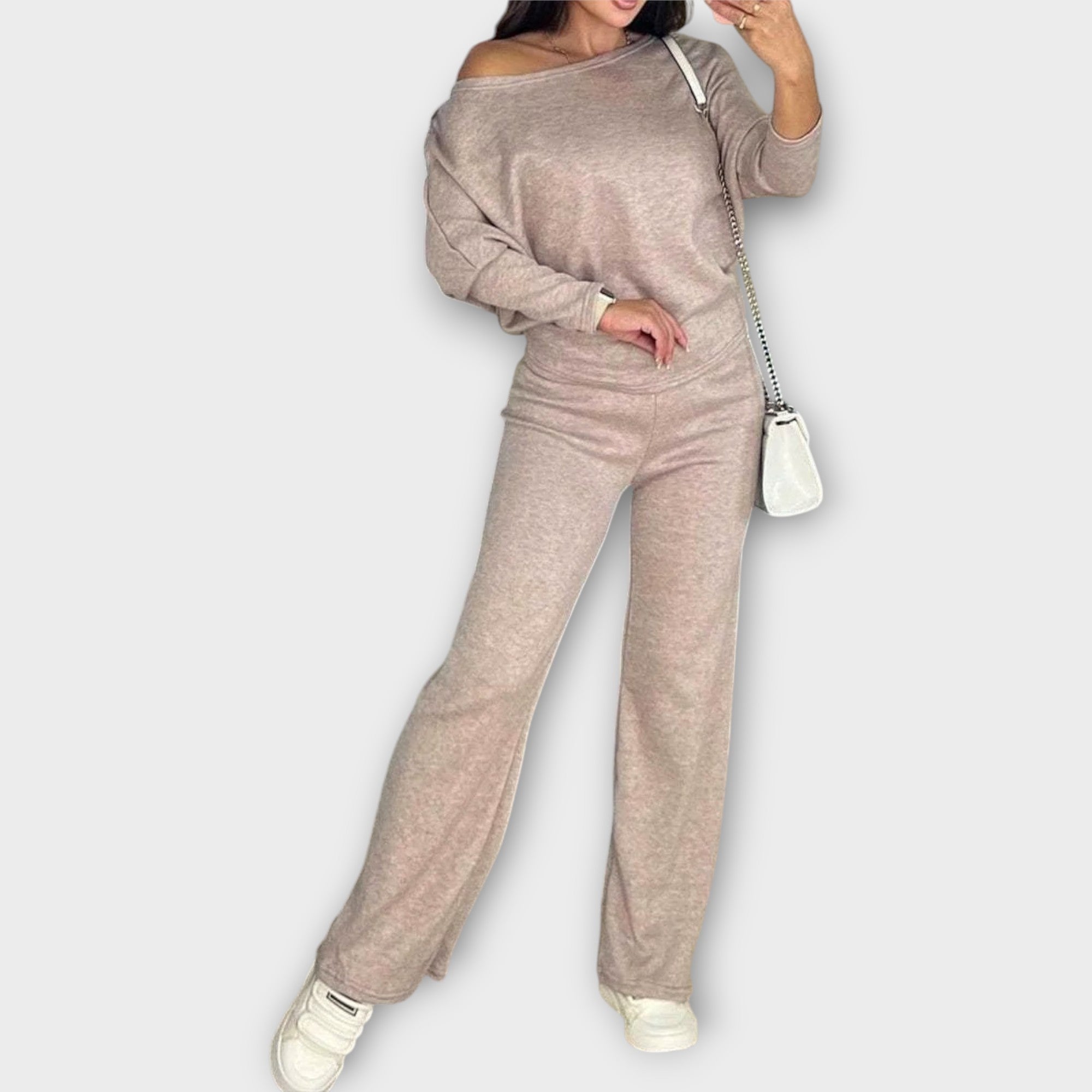 Komplet Loungewear z ohlapnim krojem