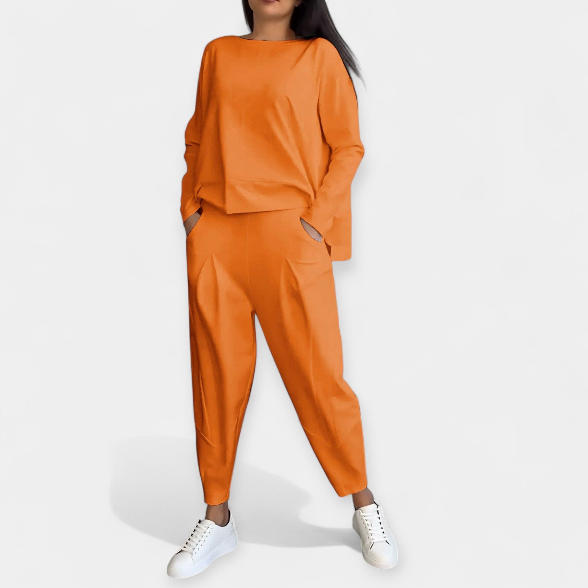 Komplet z dolgimi rokavi