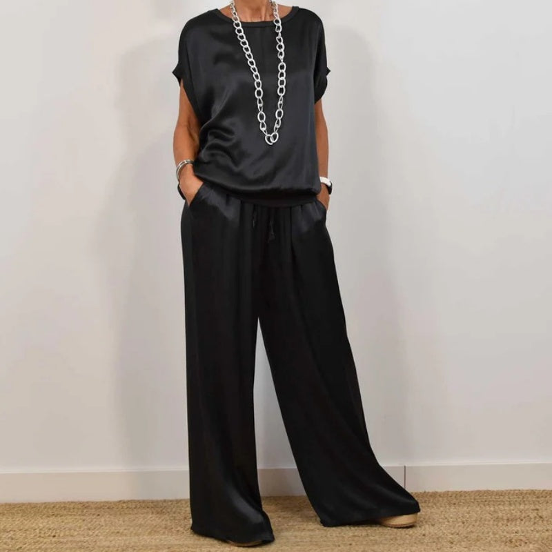 Ruslana Set z Luksuzno Udobnostjo