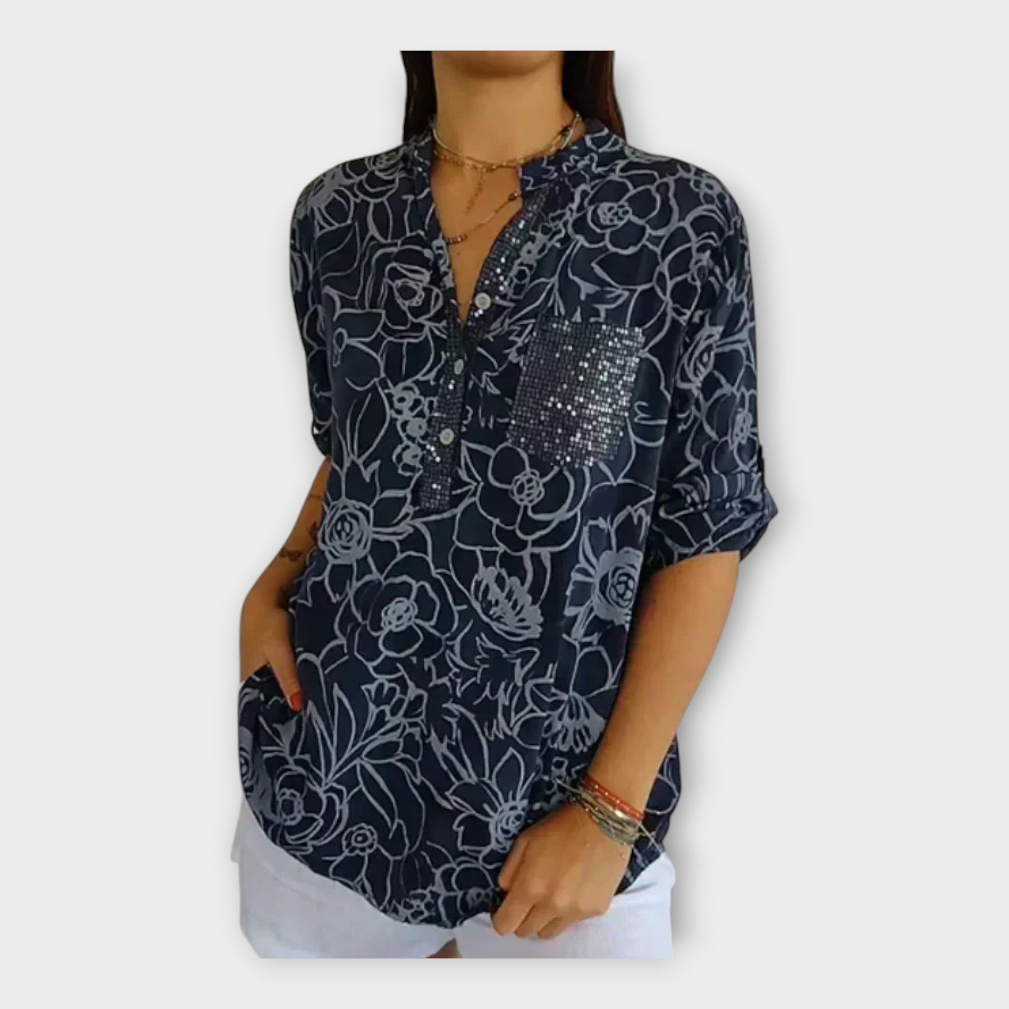 Elegantna bluza s vzorcem